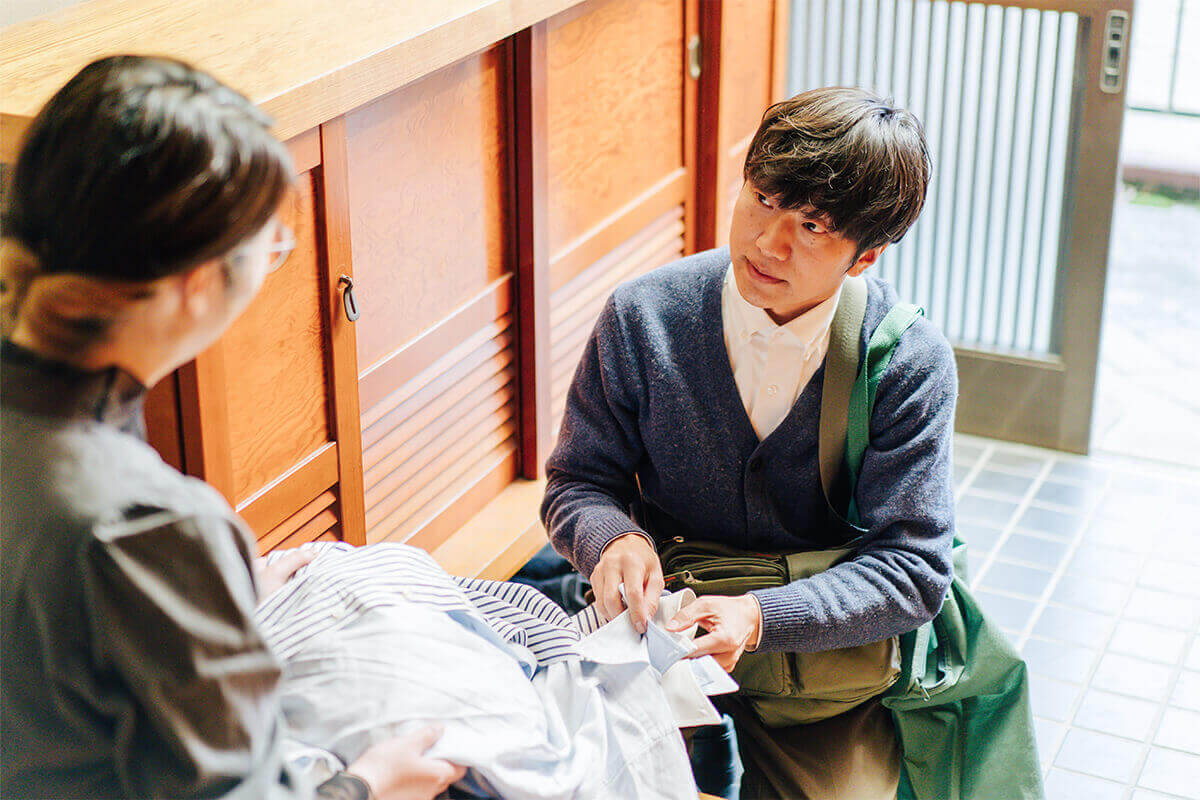 あなたの玄関先でプロが汚れ鑑定いたします